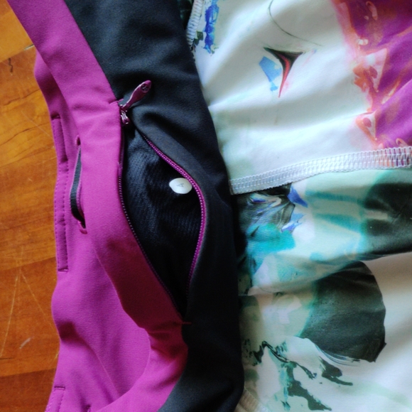 Lululemon leggings - Picture 10 of 12